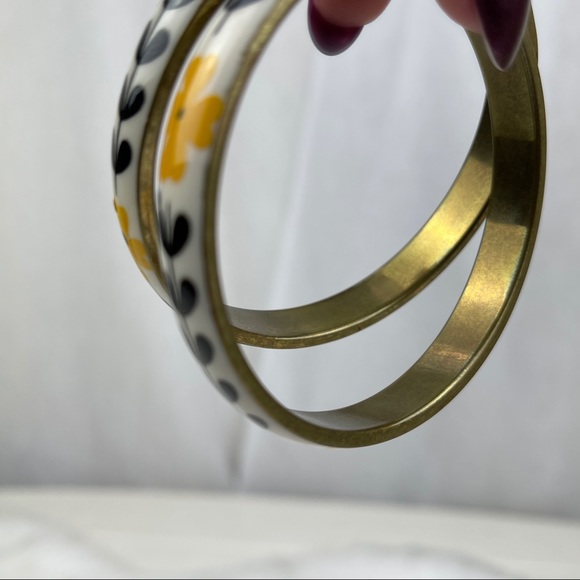 🚫SOLD🚫 NWOT Golden Yellow Flower Retro Bangle - Picture 15 of 16